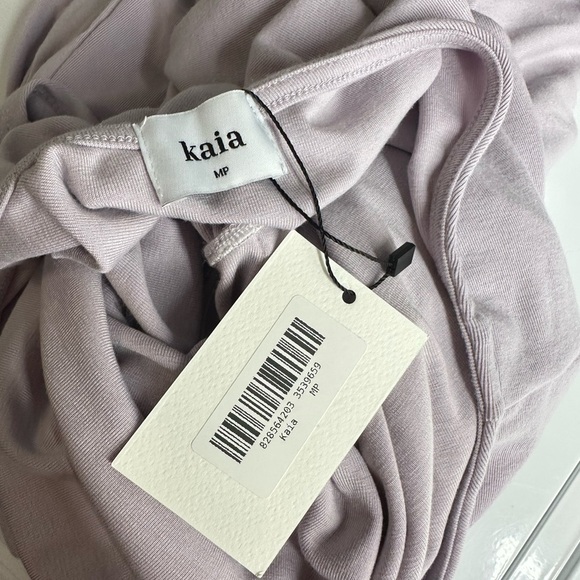 NWT Kaia Women’s Lilac Soft Wide Leg Jumpsuit Sz MP - Picture 3 of 11
